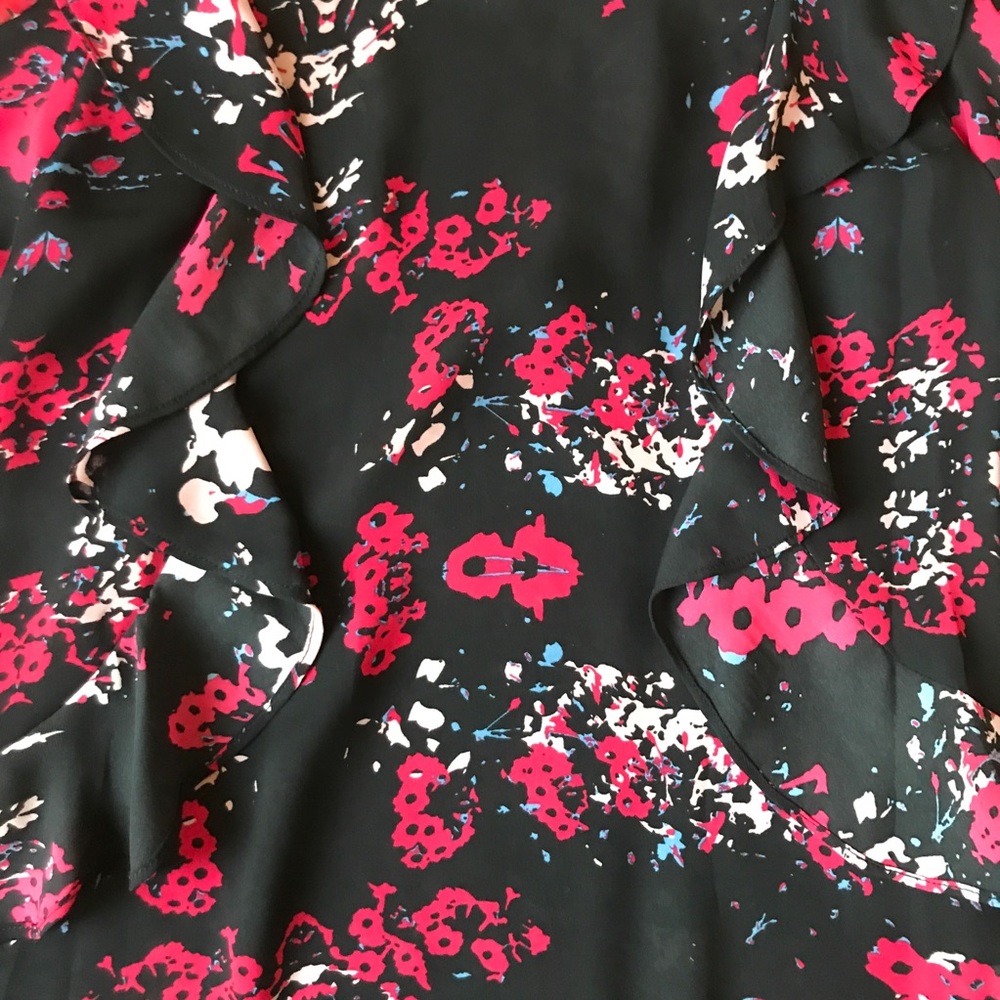 Devlin Floral Cold Shoulder Ruffle Blouse - Picture 2 of 6